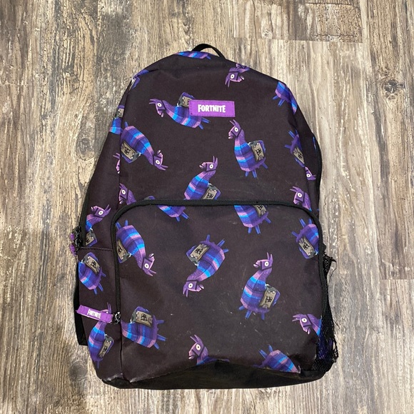 Fortnite backpack GUC - Picture 1 of 9